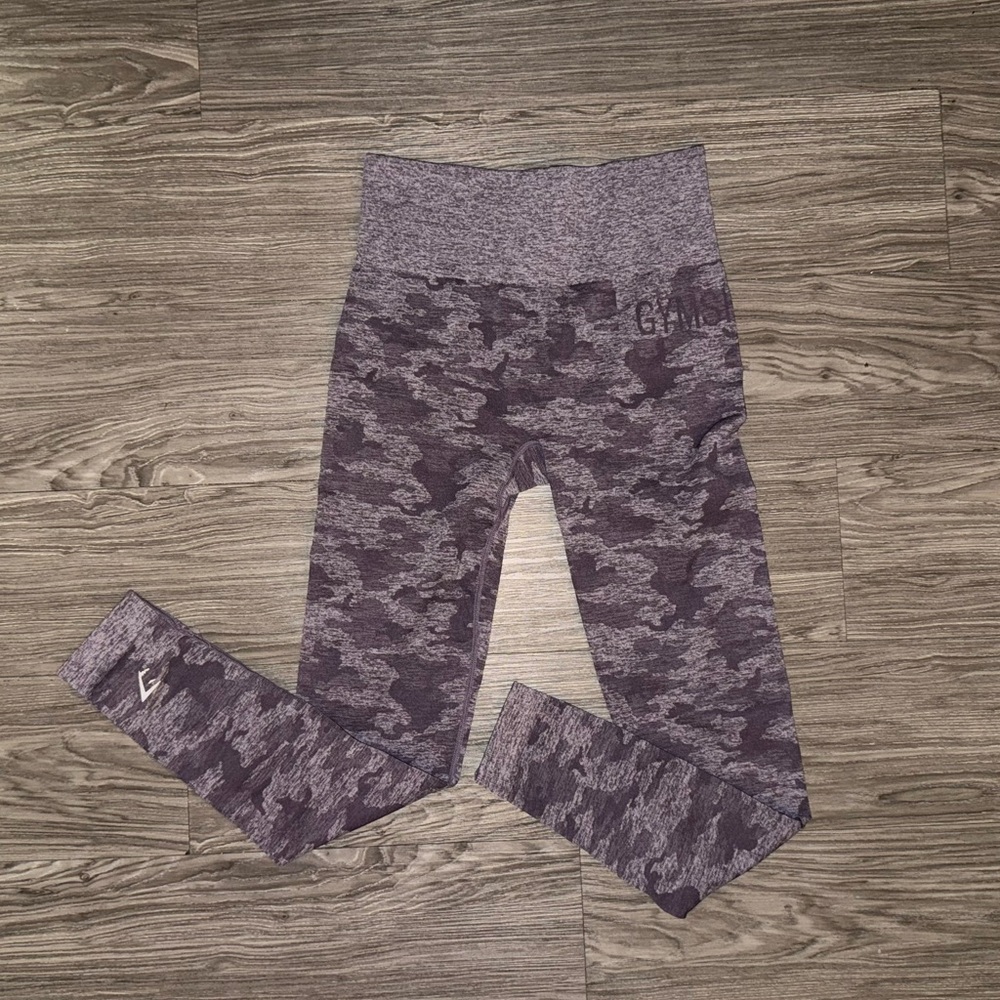 Gymshark Leggings Womens Medium Purple Adapt Camo Seamless Yoga Athleisure